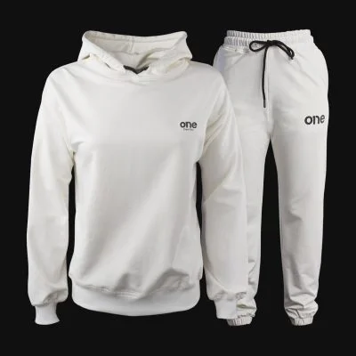 Дамски спортен екип Classics Blvck