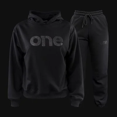 Дамски спортен екип Crystal One