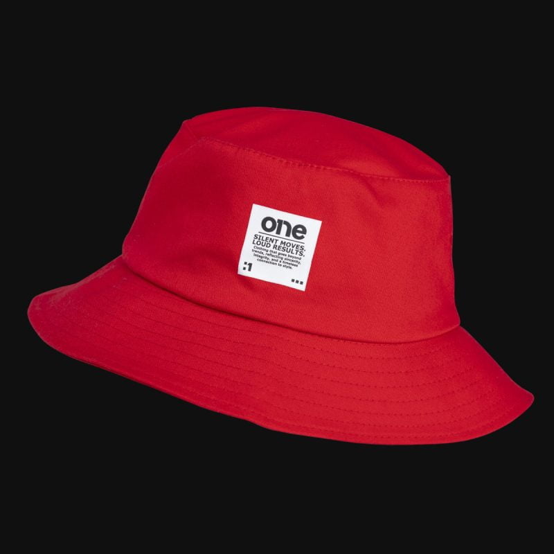 Червена мъжка бъкет шапка - Classic Red