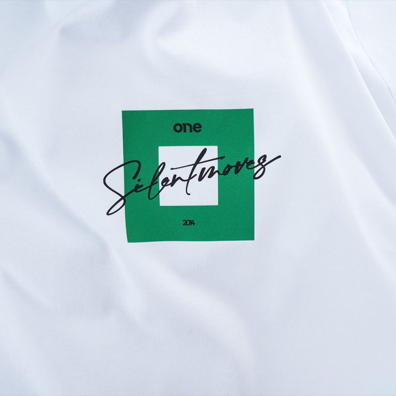 Мъжка Бяла Slim-Fit тениска - BGO - 02