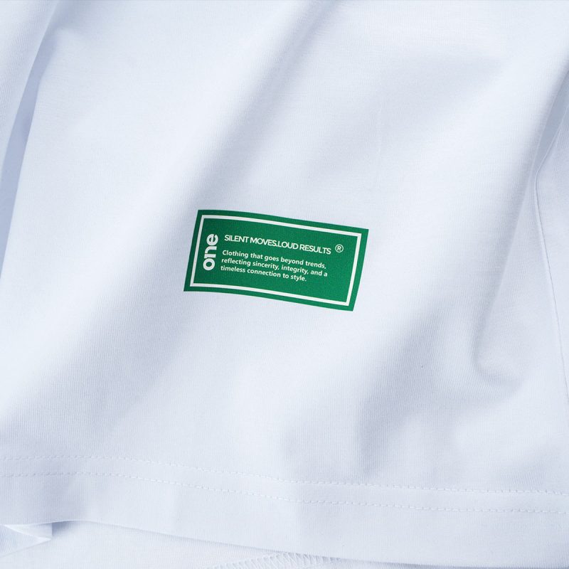 Мъжка Бяла Slim-Fit тениска - BGO - 04