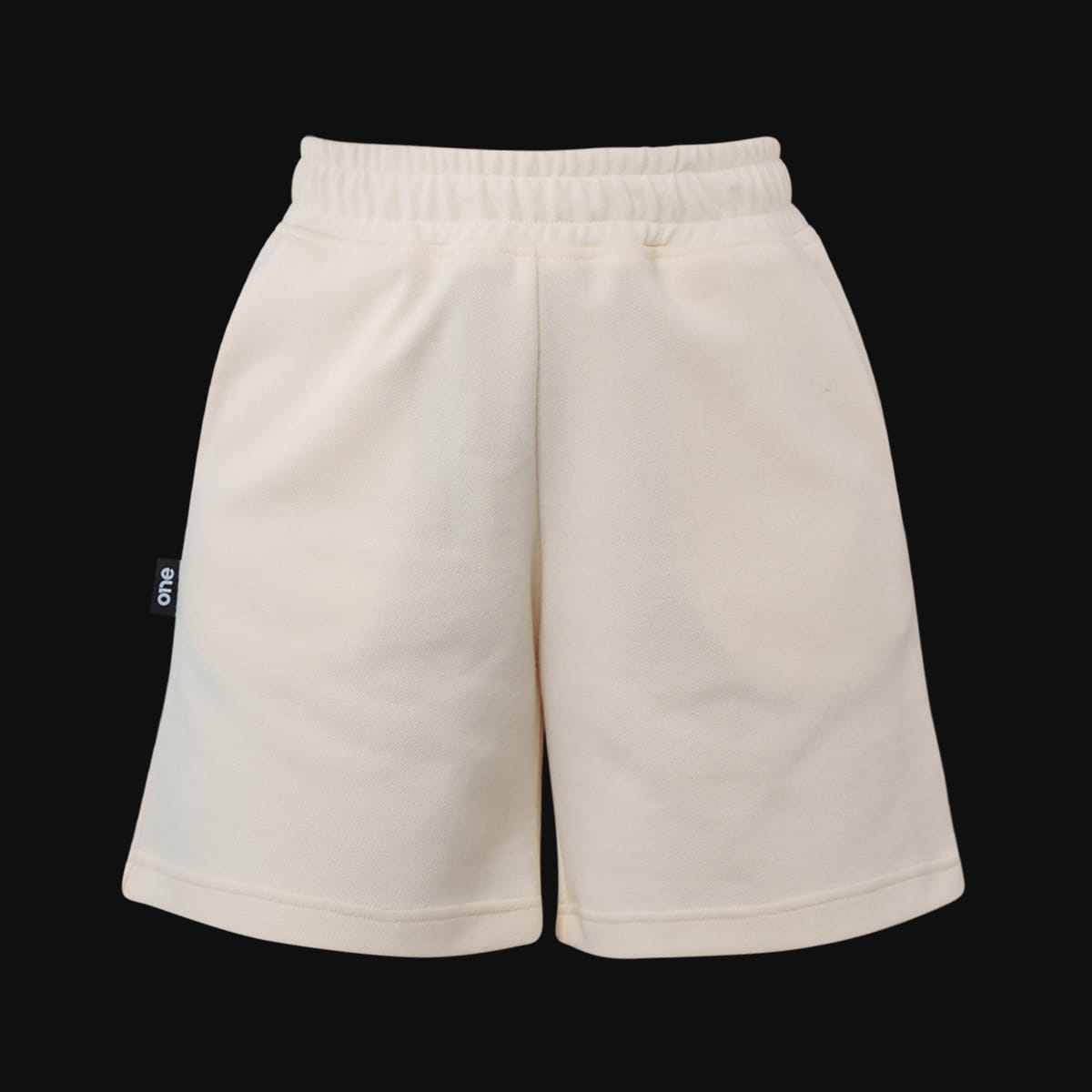 Дамски къси панталони - Relaxed fit - Nova One Дамски къси панталони - Relaxed fit - Nova One