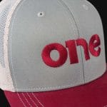 Шапка с Kозирка Red Trucker - 03