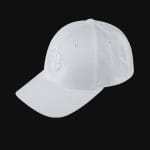 Шапка с Kозирка White One