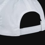 Шапка с Kозирка Blanc - 04